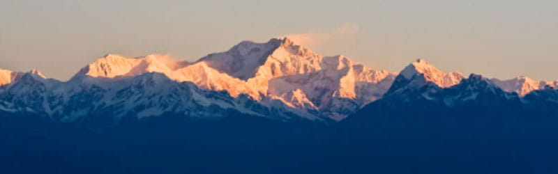 Bagdogra to Darjeeling Taxi Fare enjoy the affordable taxi service with Bagdogra to Darjeeling Taxi Fare